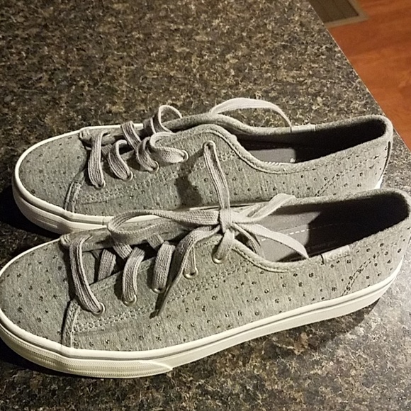 KEDS - Picture 6 of 8